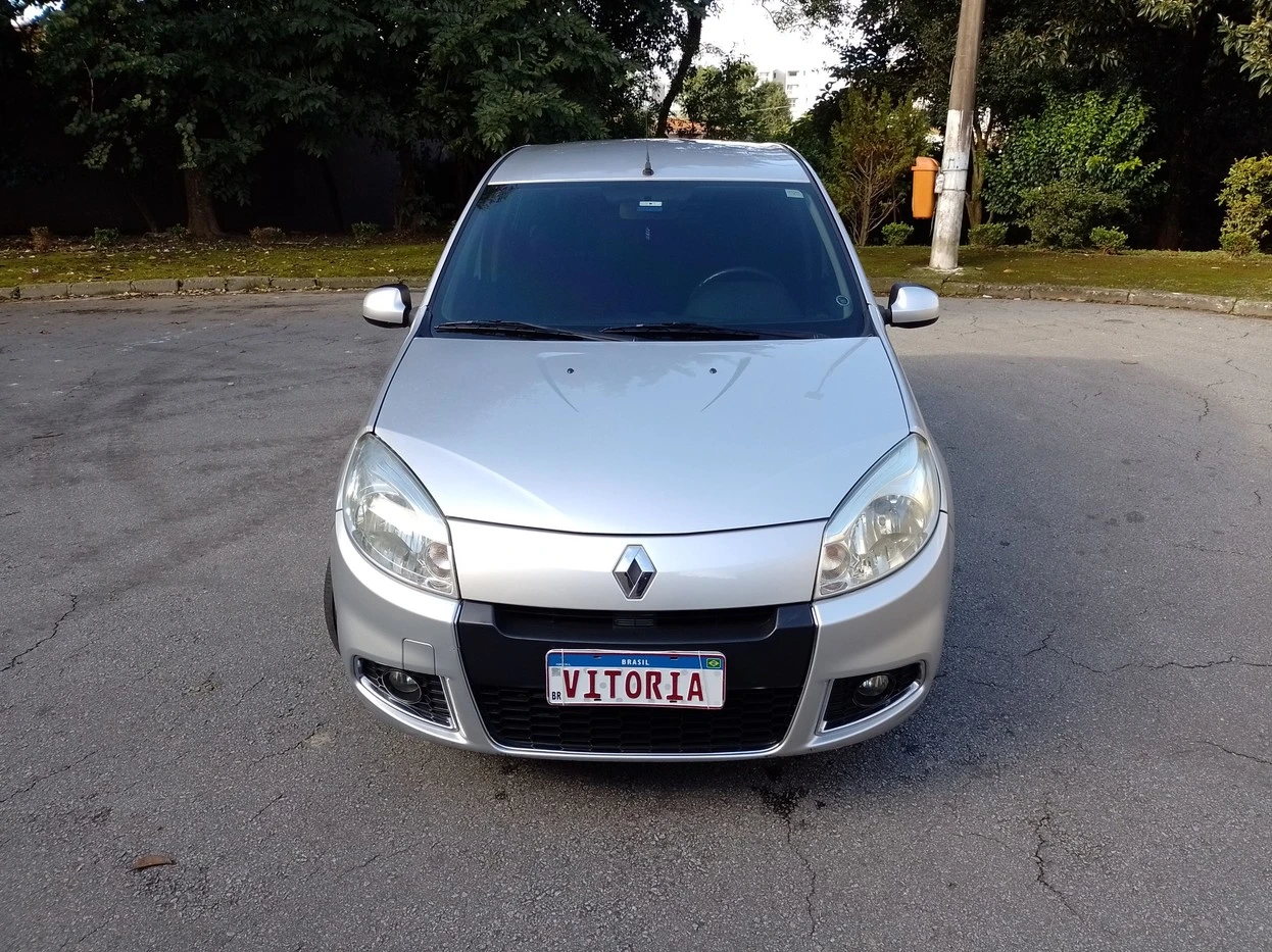 SANDERO 1.6 PRIVILEGE 8V