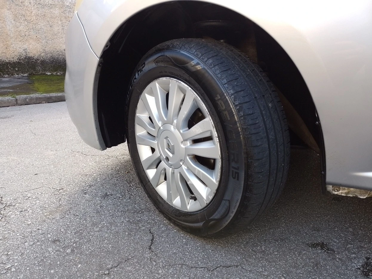 SANDERO 1.6 PRIVILEGE 8V