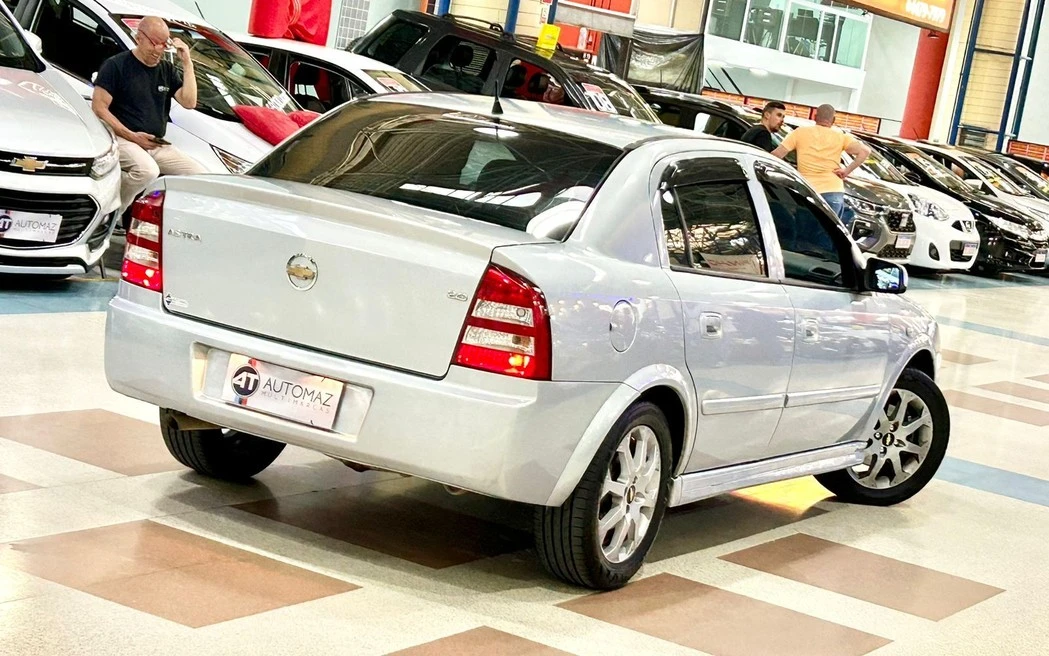 ASTRA 2.0 MPFI ADVANTAGE SEDAN 8V