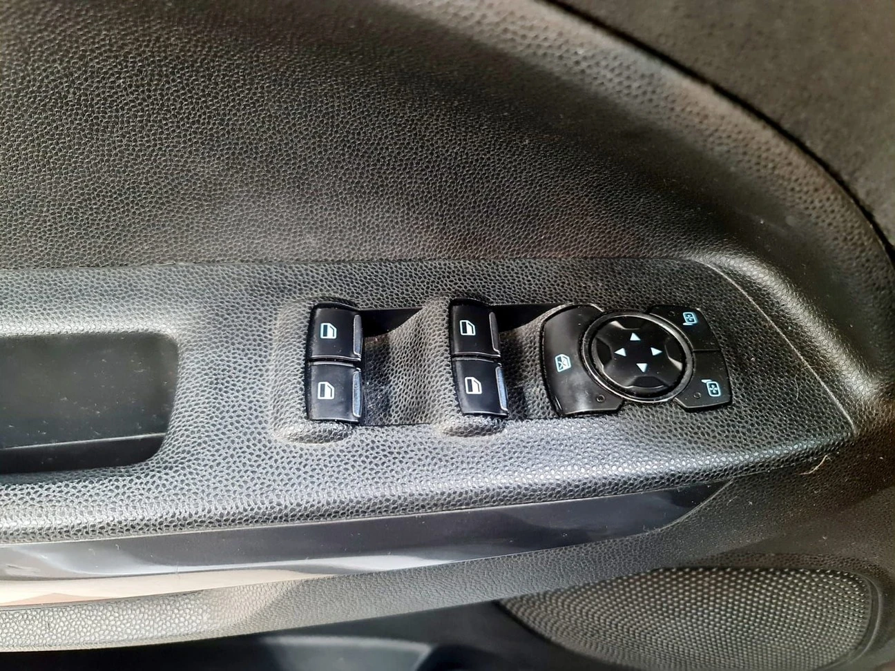 ECOSPORT 1.5 TIVCT SE
