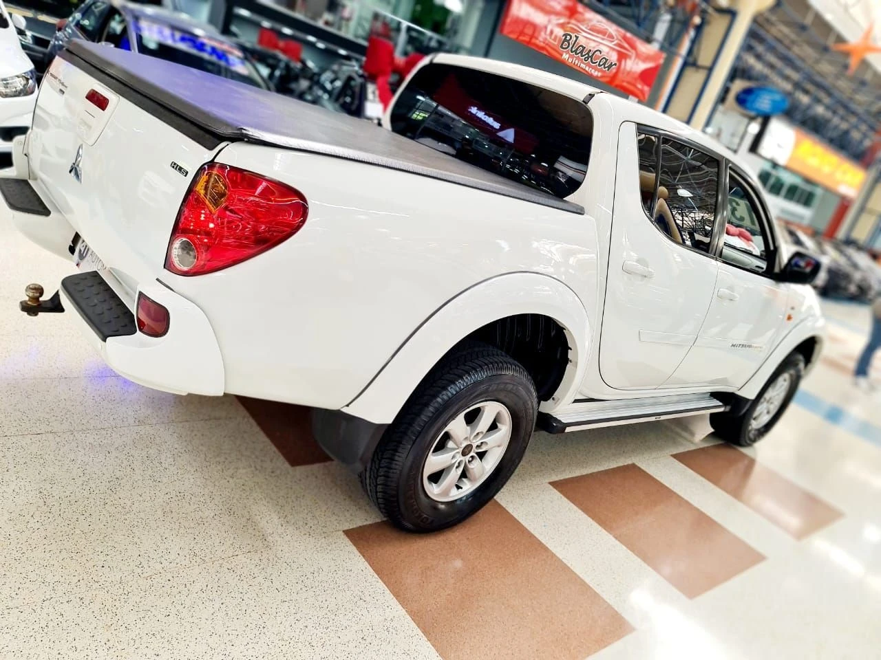 L200 TRITON 2.4 HLS 4X2 CD 16V