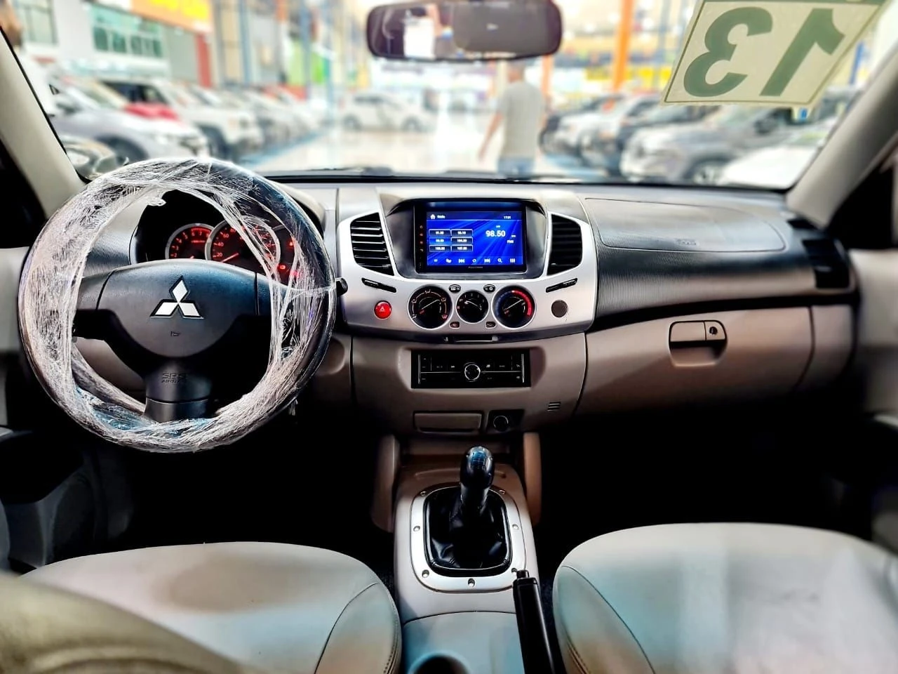 L200 TRITON 2.4 HLS 4X2 CD 16V