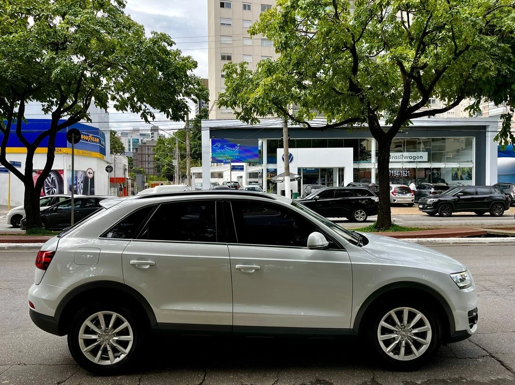 AUDI Q3 2015