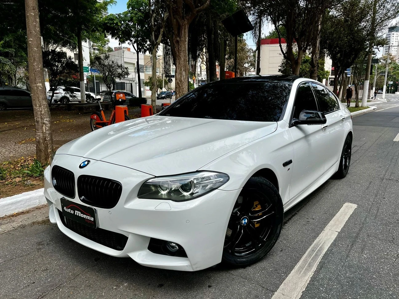 BMW 528i 2015