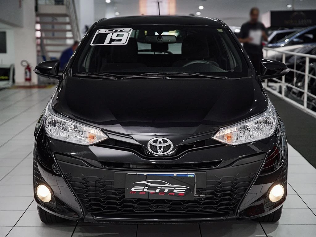 YARIS 1.3 16V XL LIVE