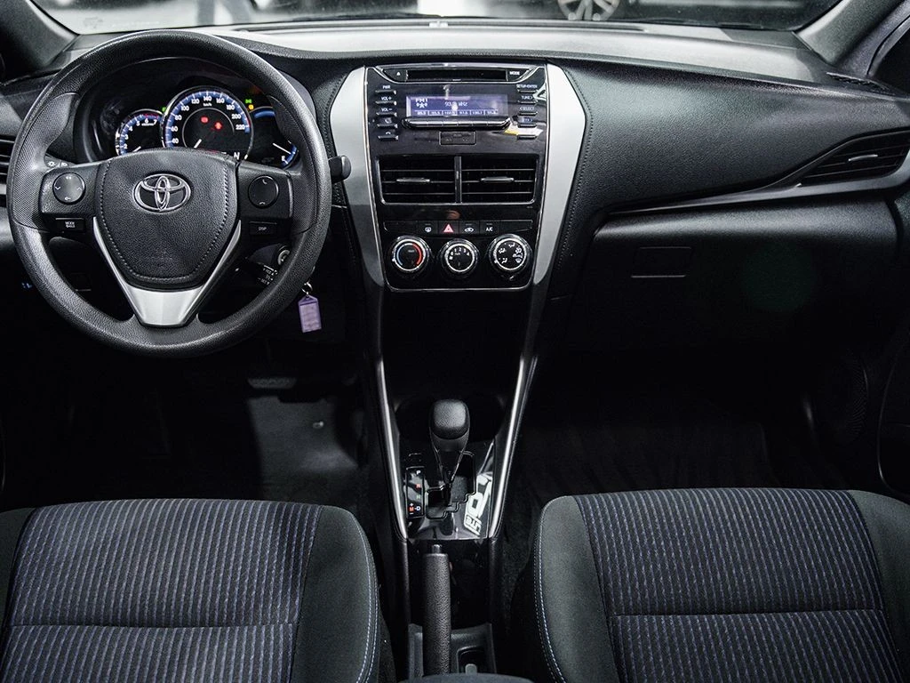 YARIS 1.3 16V XL LIVE