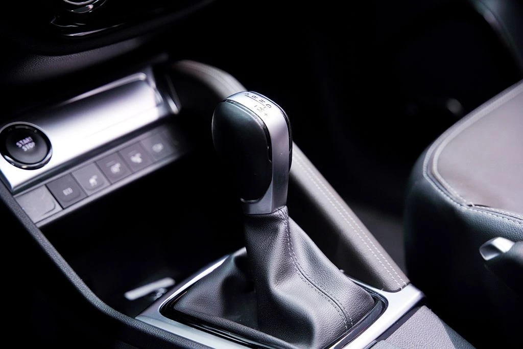 CAPTUR 1.3 TCE ICONIC