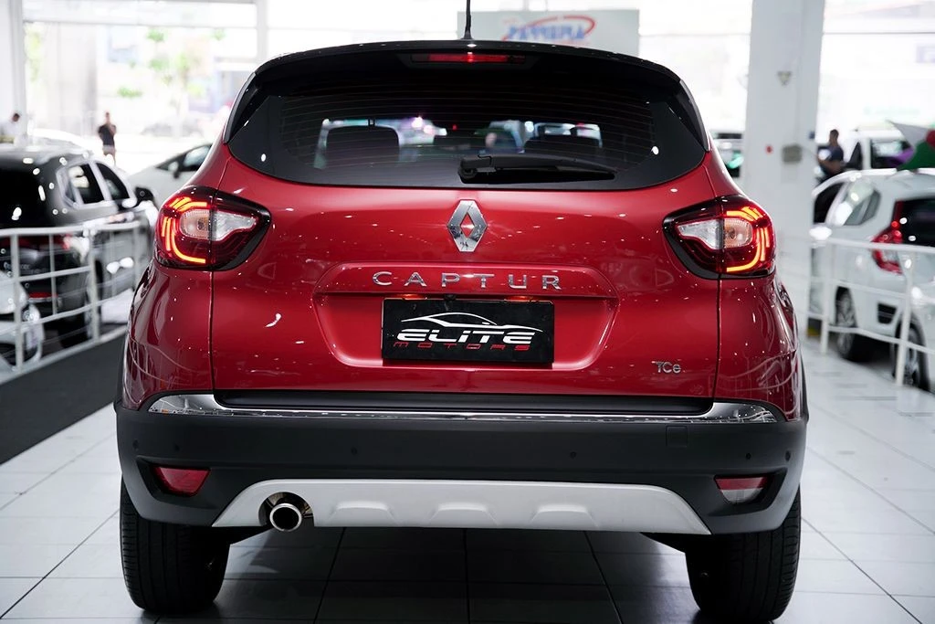 CAPTUR 1.3 TCE ICONIC