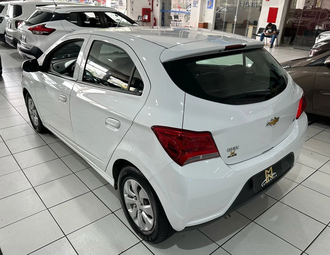 ONIX 1.0 MPFI LT 8V