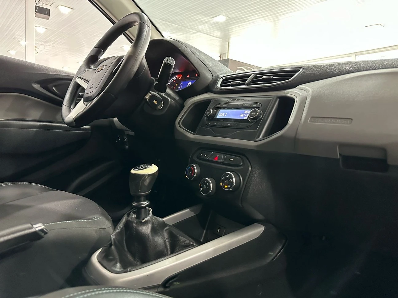 ONIX 1.0 MPFI LT 8V