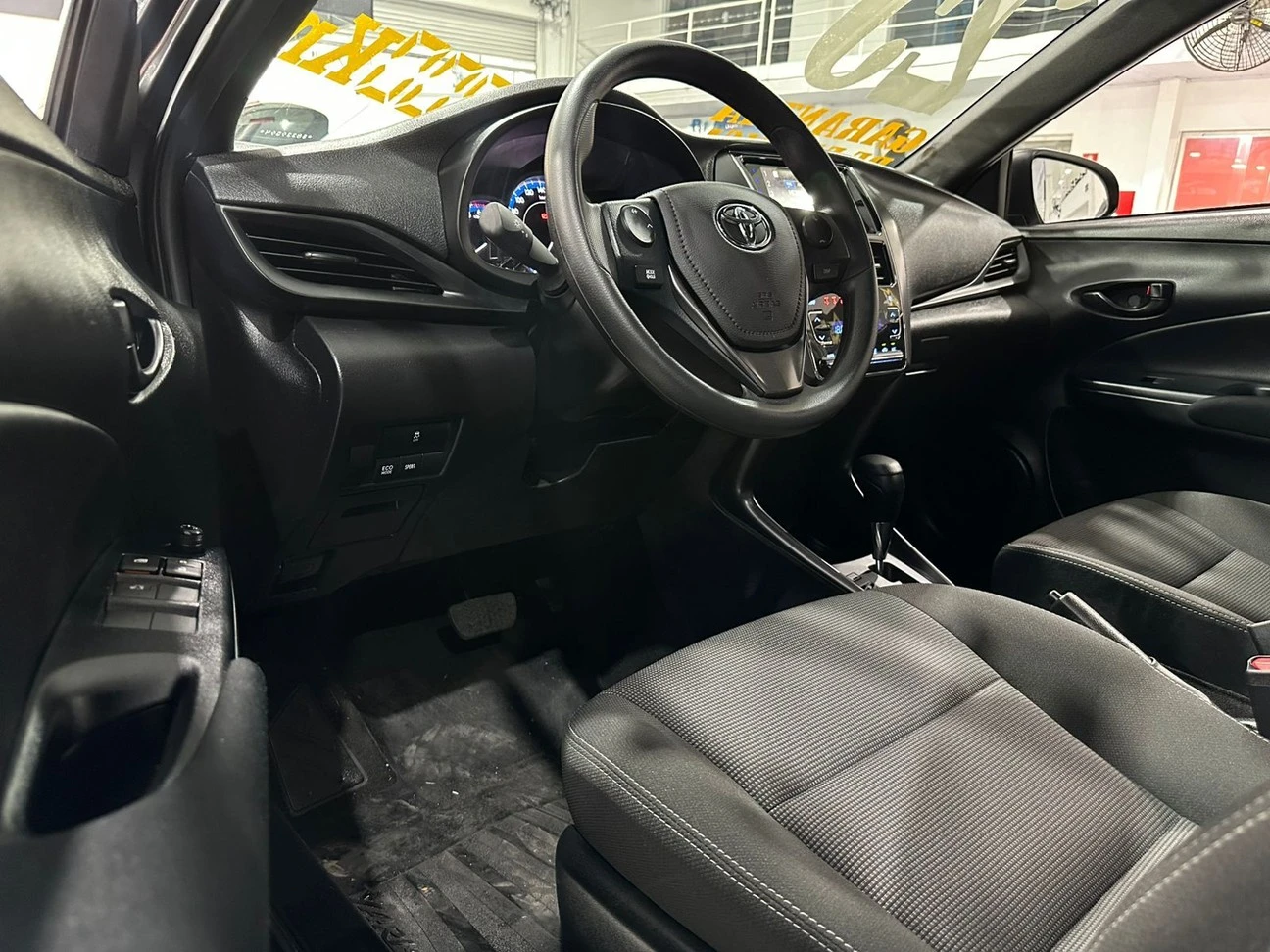YARIS 1.5 16V XL MULTIDRIVE