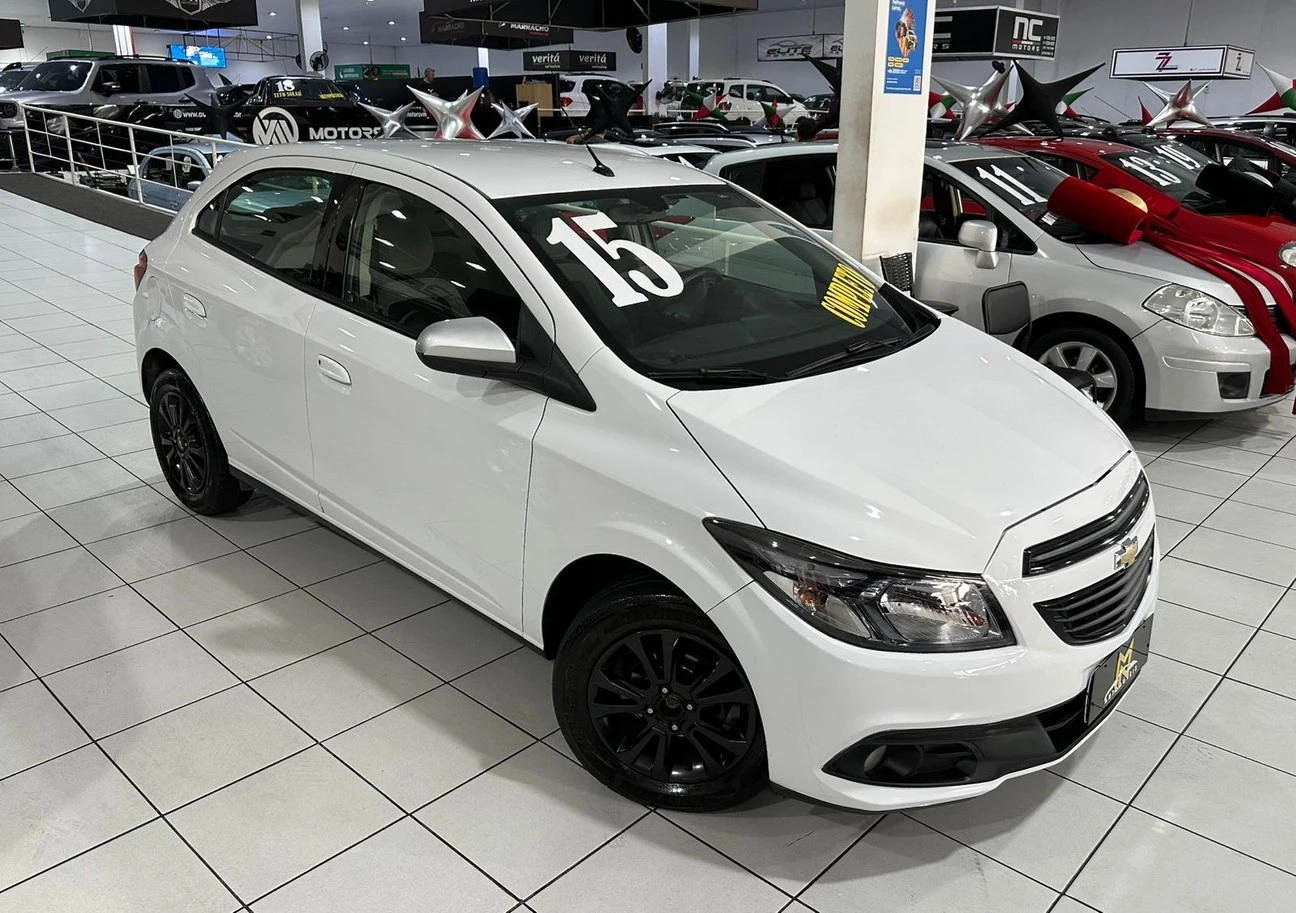 ONIX 1.0 MPFI SELEÇÃO 8V