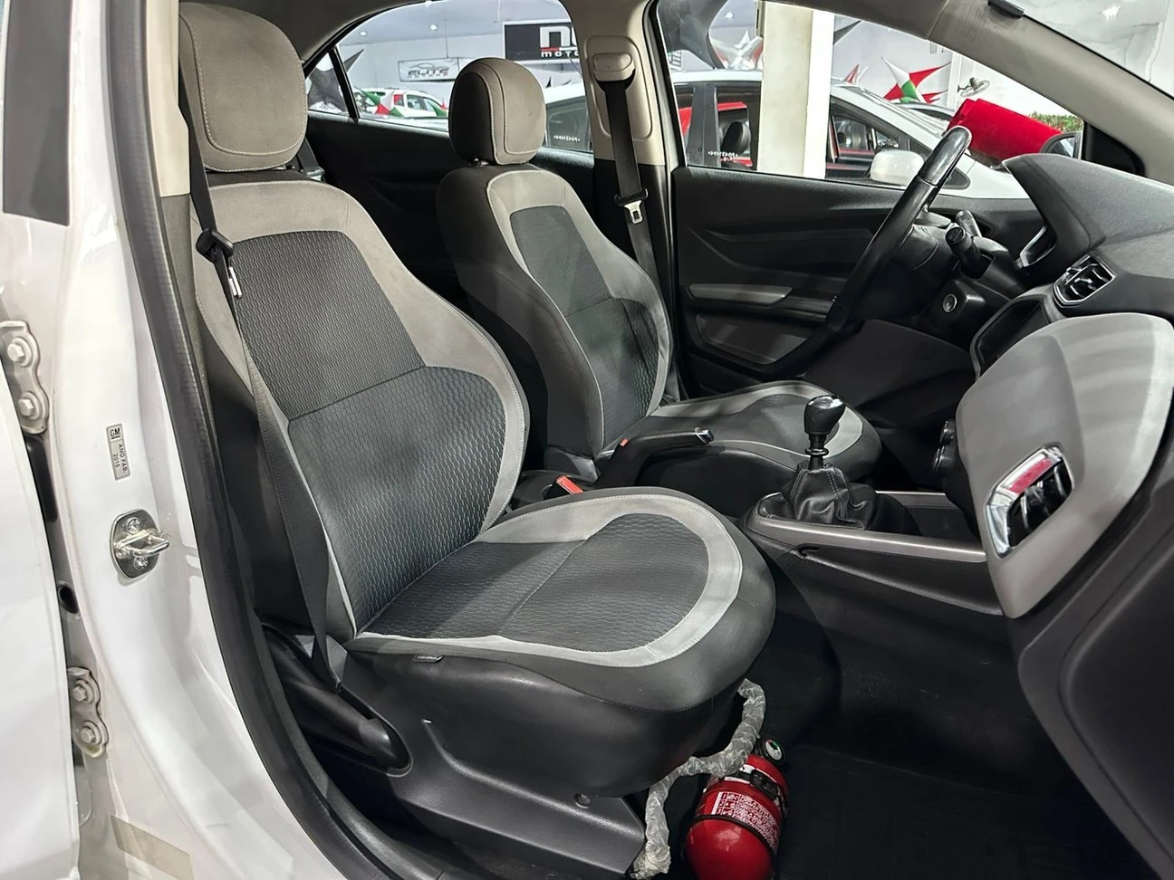 ONIX 1.0 MPFI SELEÇÃO 8V
