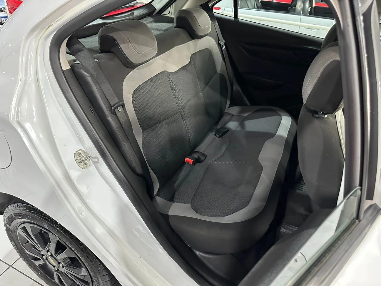 ONIX 1.0 MPFI SELEÇÃO 8V