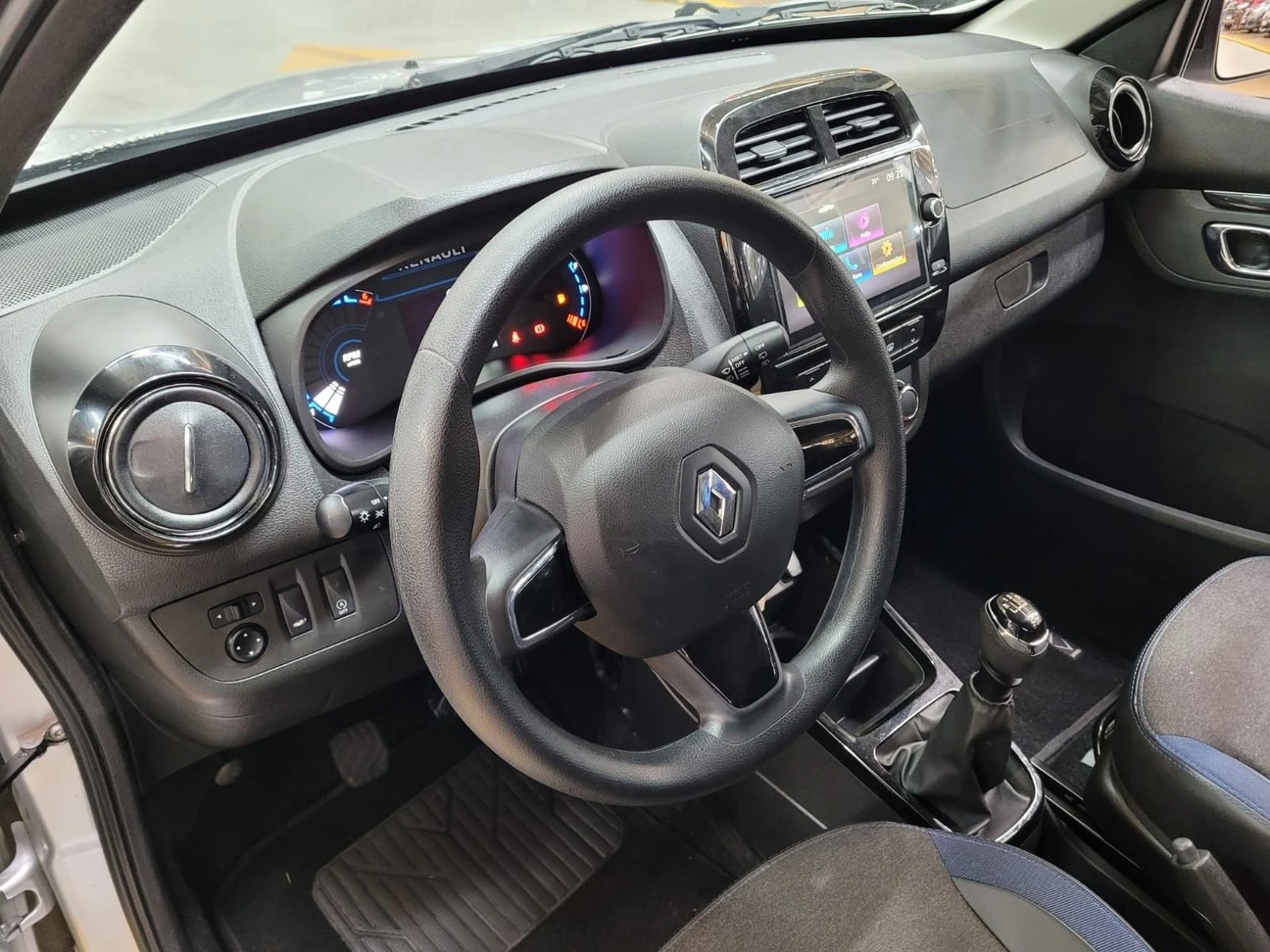 KWID 1.0 12V SCE INTENSE