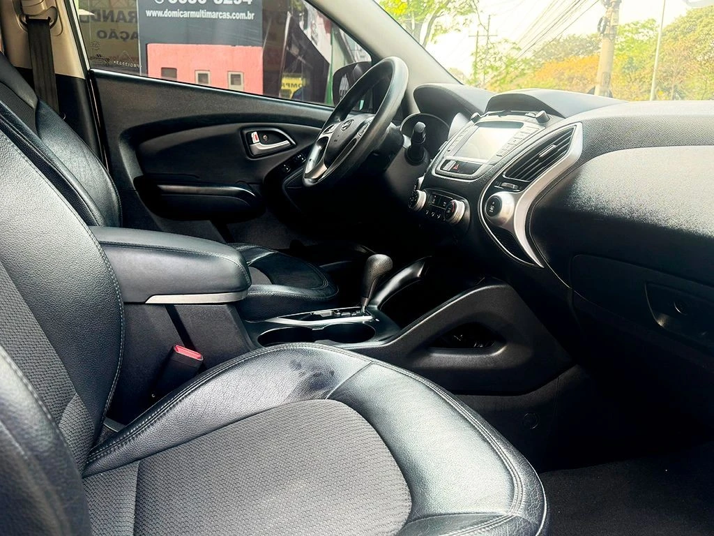 HYUNDAI/IX35 2.0 16V 2015