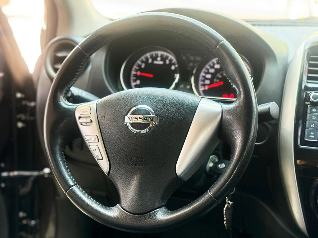 NISSAN/VERSA 1.6 SL 16V 2019