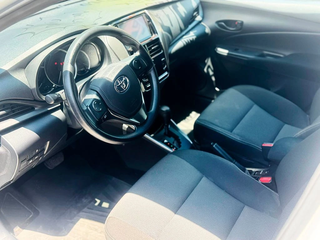 TOYOTA/YARIS 1.5 XL 2023