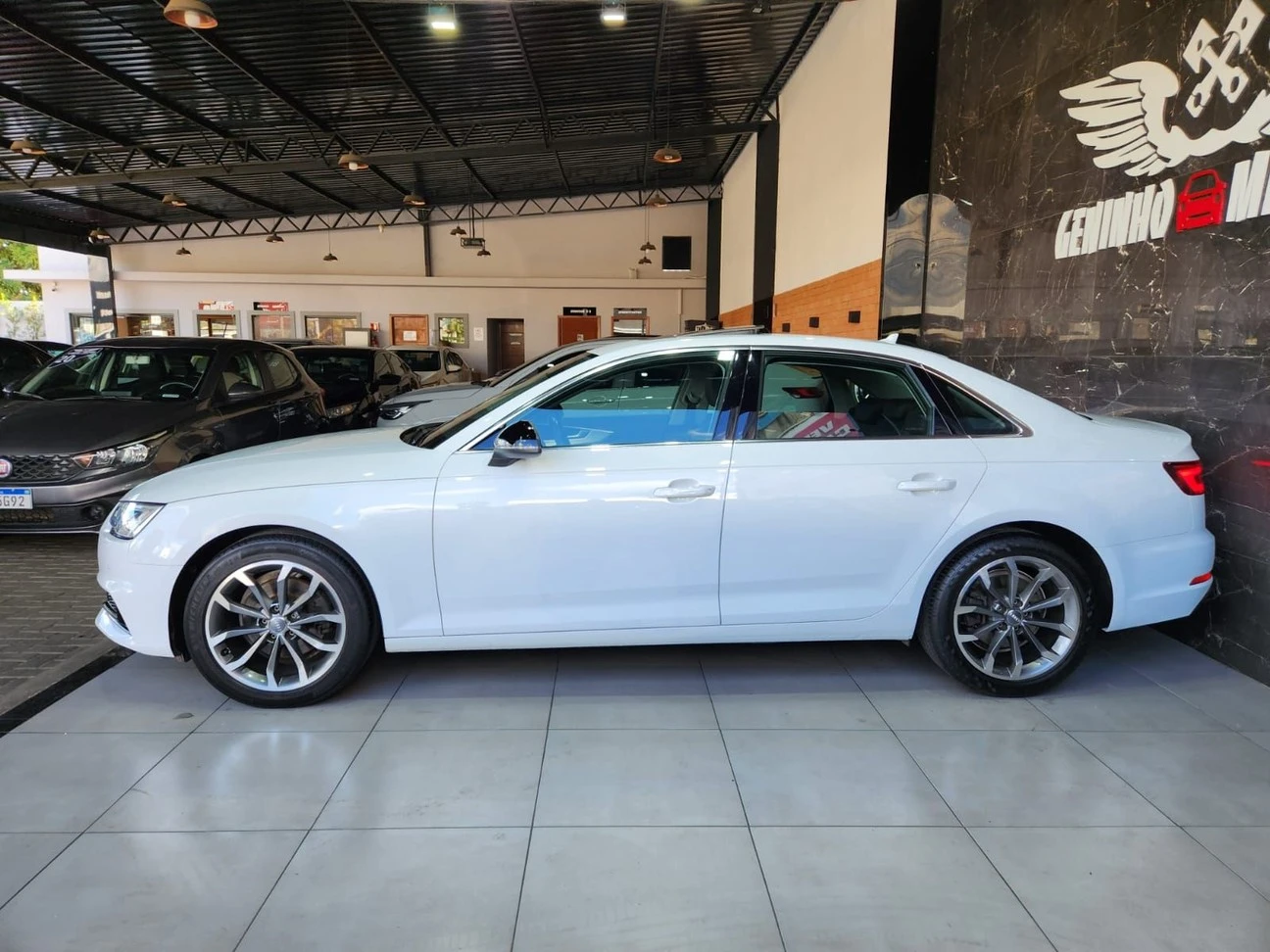 AUDI/A4 2.0 TFSI PRESTIGE PLUS 2019