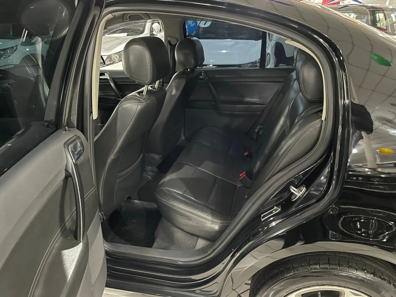 POLO SEDAN 1.6 8V