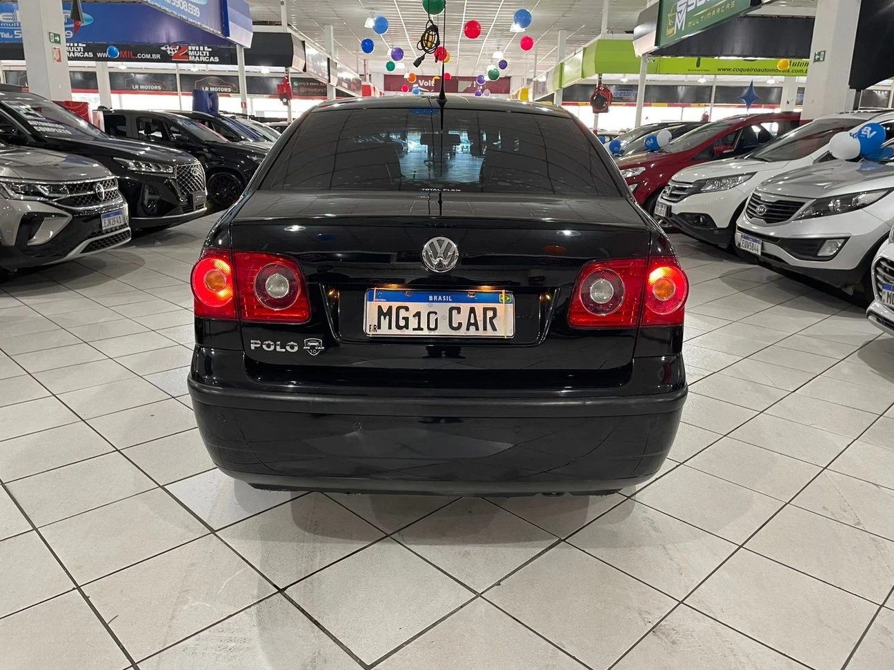 POLO SEDAN 1.6 8V