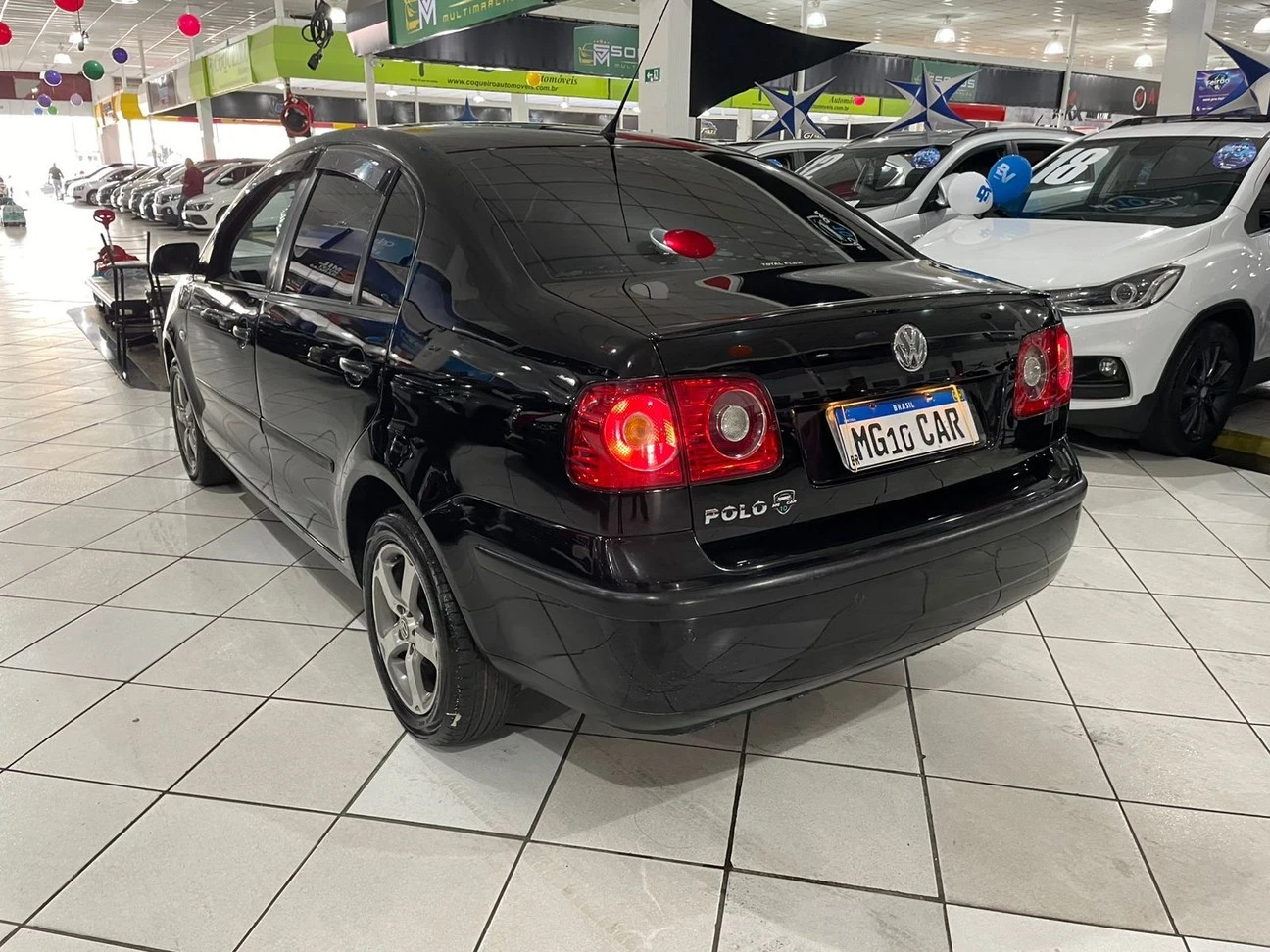 POLO SEDAN 1.6 8V