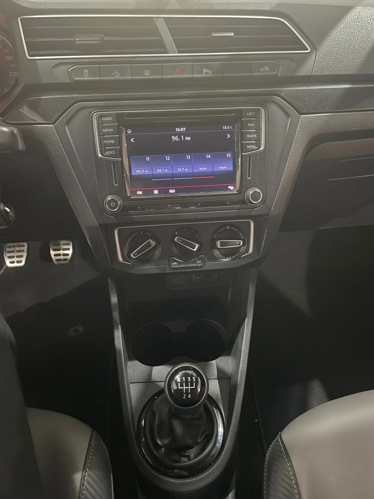 SAVEIRO 1.6 CROSS CD 16V