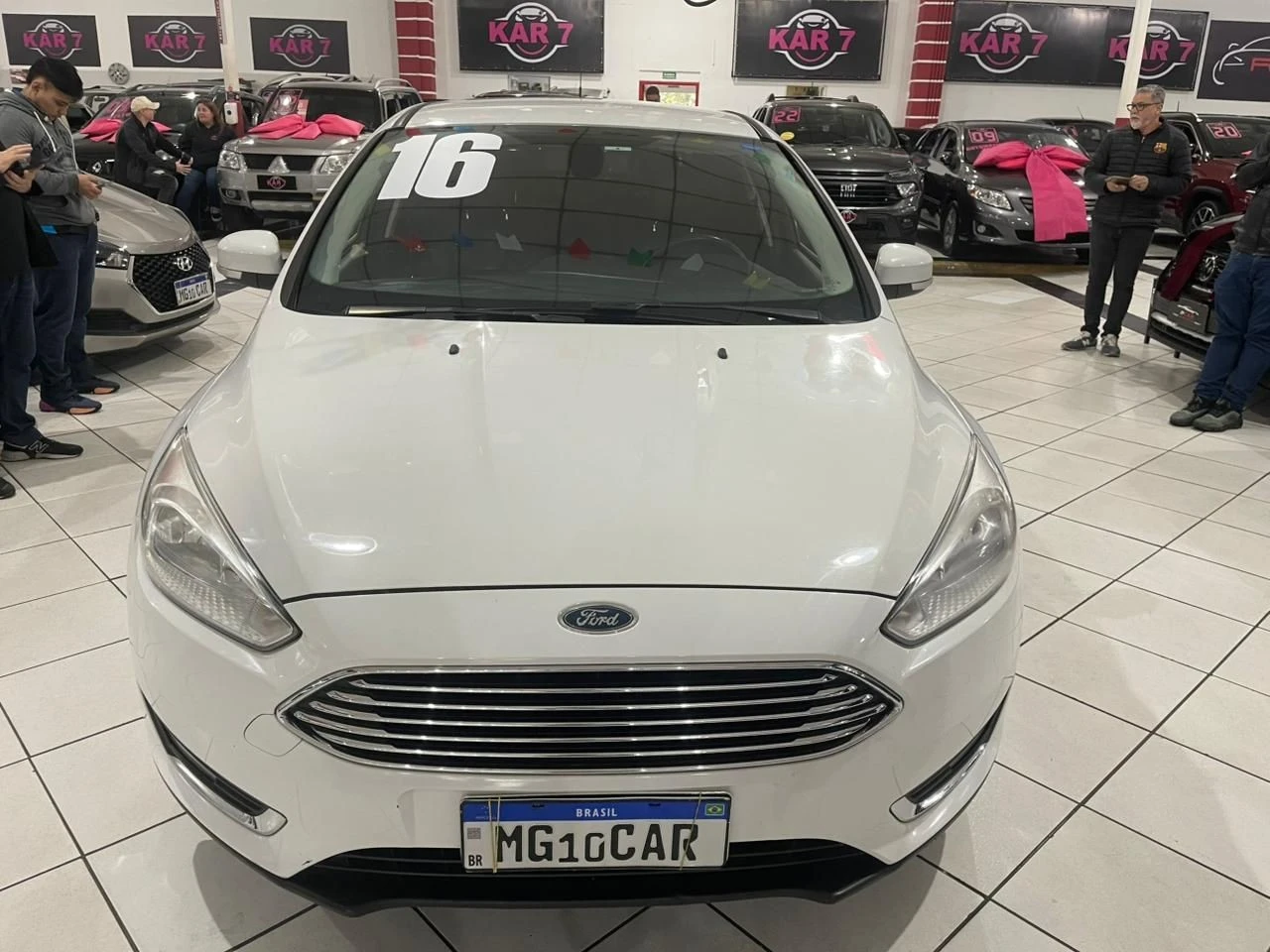 FOCUS 2.0 TITANIUM SEDAN 16V