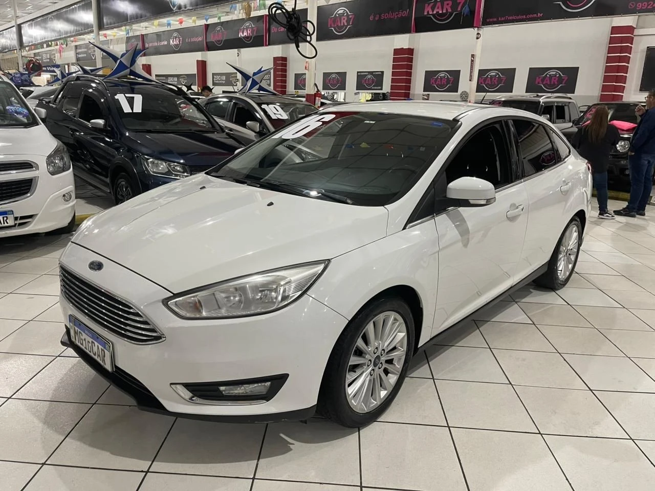 FOCUS 2.0 TITANIUM SEDAN 16V