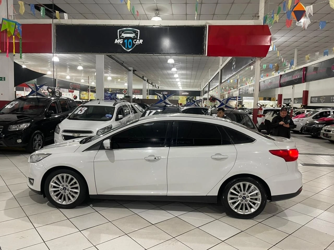 FOCUS 2.0 TITANIUM SEDAN 16V