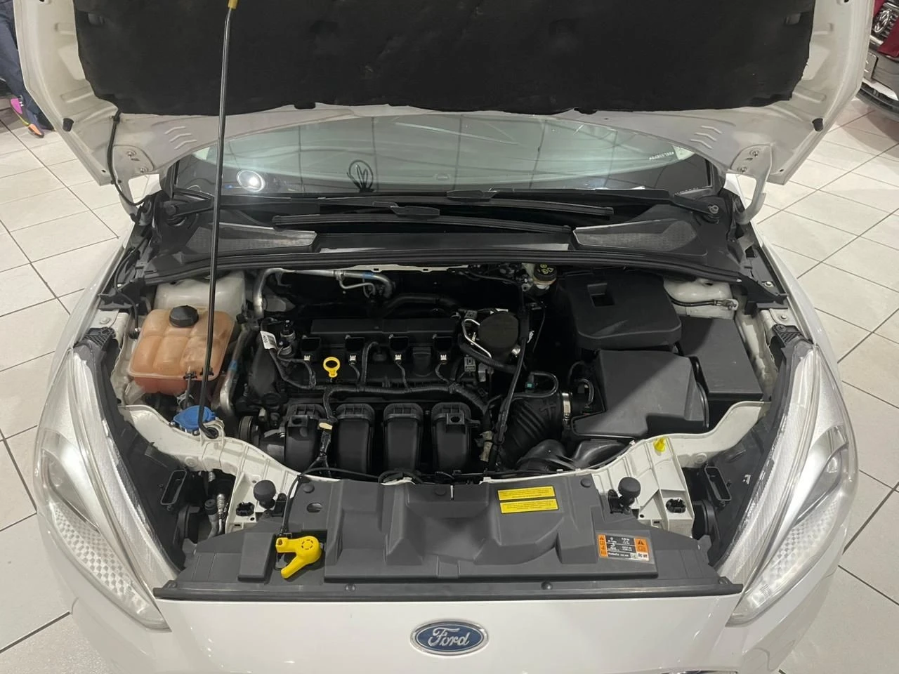 FOCUS 2.0 TITANIUM SEDAN 16V