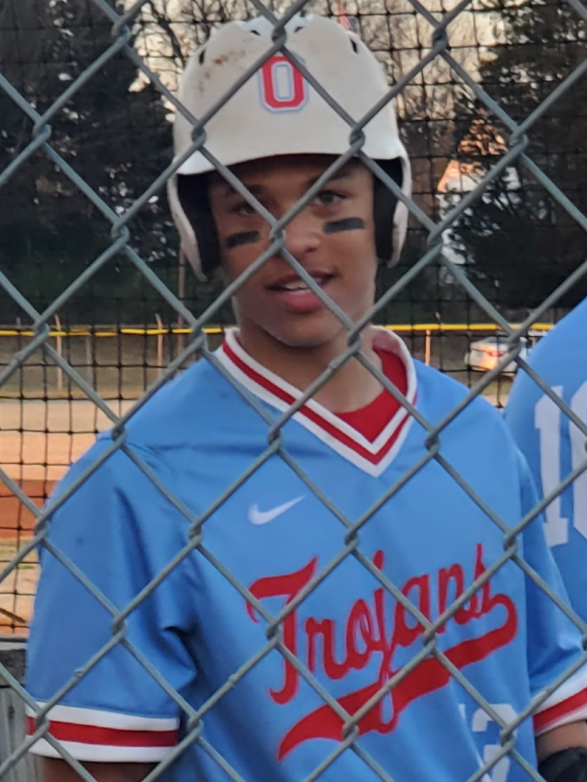 Elijah Holmes