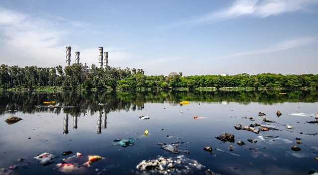 Resource extraction that pollutes air and water