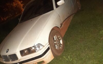 En control policial, sorprenden a niño de 8 años conduciendo un automóvil