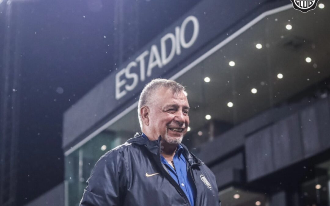 Oficial: Almeida finalizará su ciclo en Olimpia al término del Clausura 2025