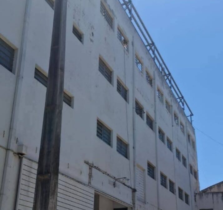 Joven obrero falleció tras caer del tercer piso de un edificio en construcción