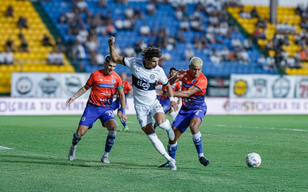 Olimpia visita a Sportivo 2 de Mayo en Pedro Juan Caballero