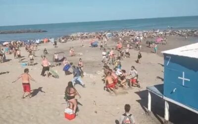 Ola gigante deja un fallecido y 35 heridos en Argentina