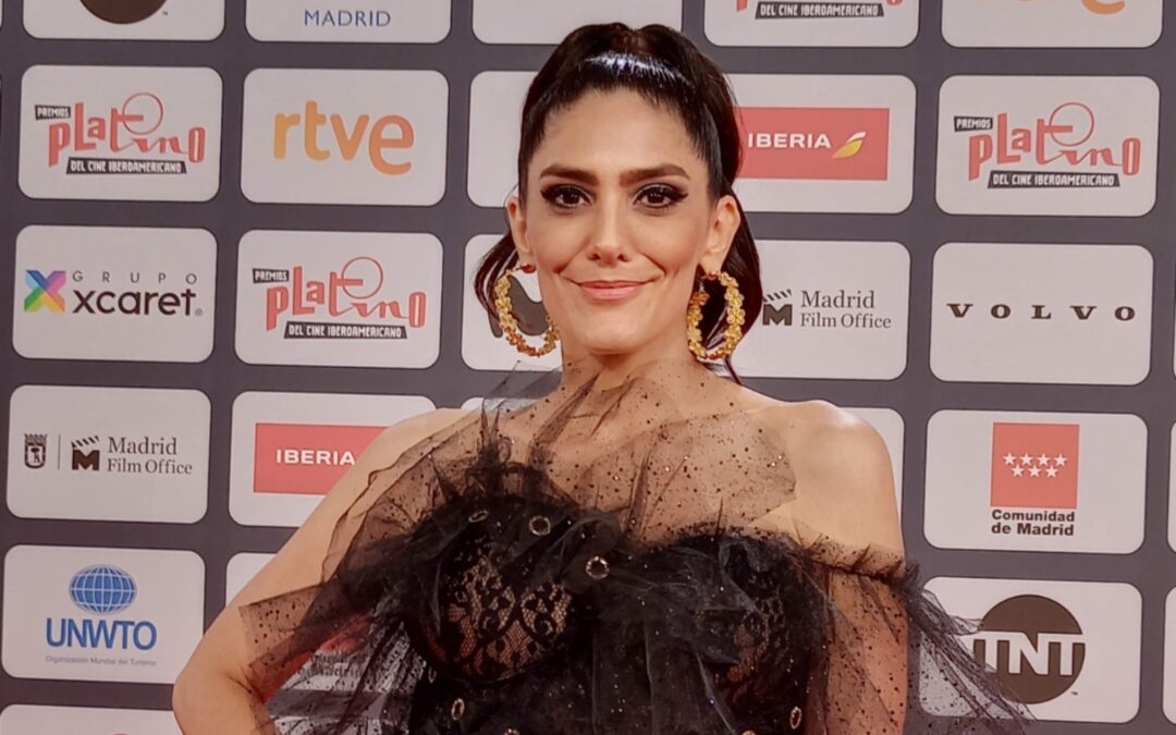 ¡Lu Sapena fue seleccionada como votante oficial de los Globos de Oro!