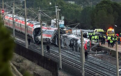 Colisión de trenes en España deja al menos 39 muertos