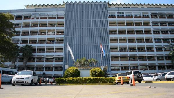 Otra baja en el Consejo del IPS: José Emilio Argaña pone a disposición su cargo