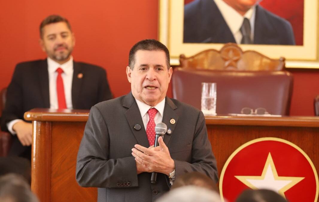 Evolución médica favorable de Cartes: Le implantaron un marcapasos definitivo