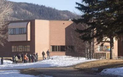 Canadá: al menos nueve muertos y 27 heridos en tiroteo en una escuela