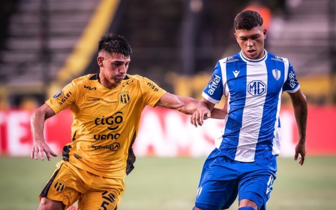 Por avanzar a la Fase 3, Guaraní recibe a Juventud de Uruguay