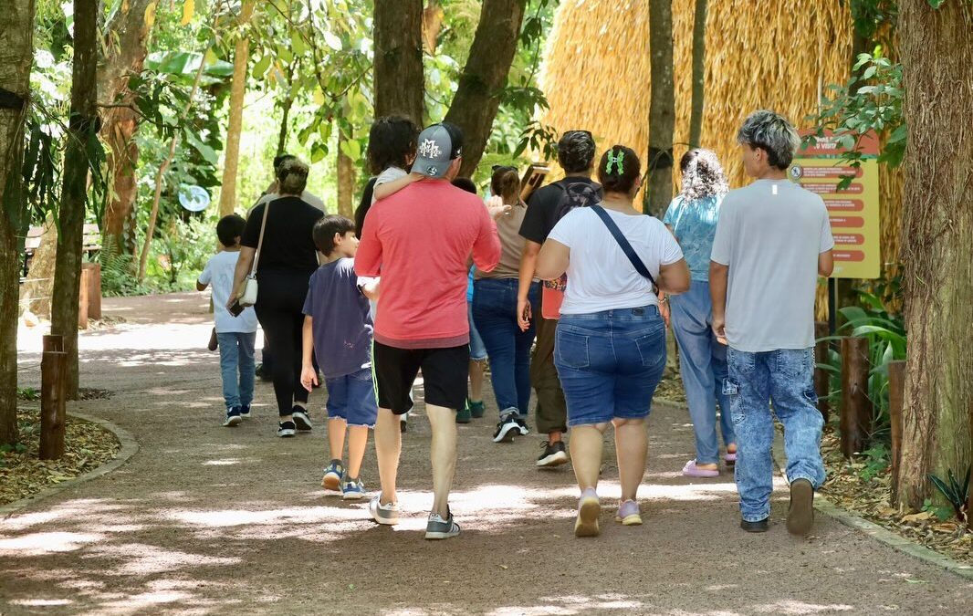 Feriado largo generó más de USD 36 millones para el país