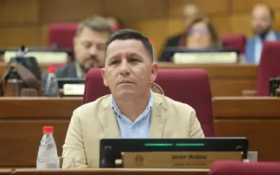 Impulsan pérdida de investidura de Chaqueñito tras escandalosos audios