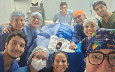 Canela, la primera perrita en Paraguay con prótesis mandibular