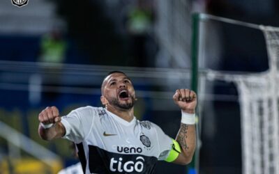 Olimpia gana y se afianza en la punta del Apertura
