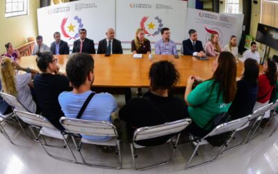 Ministerio de Salud acuerda mesa de trabajo con asociaciones de pacientes