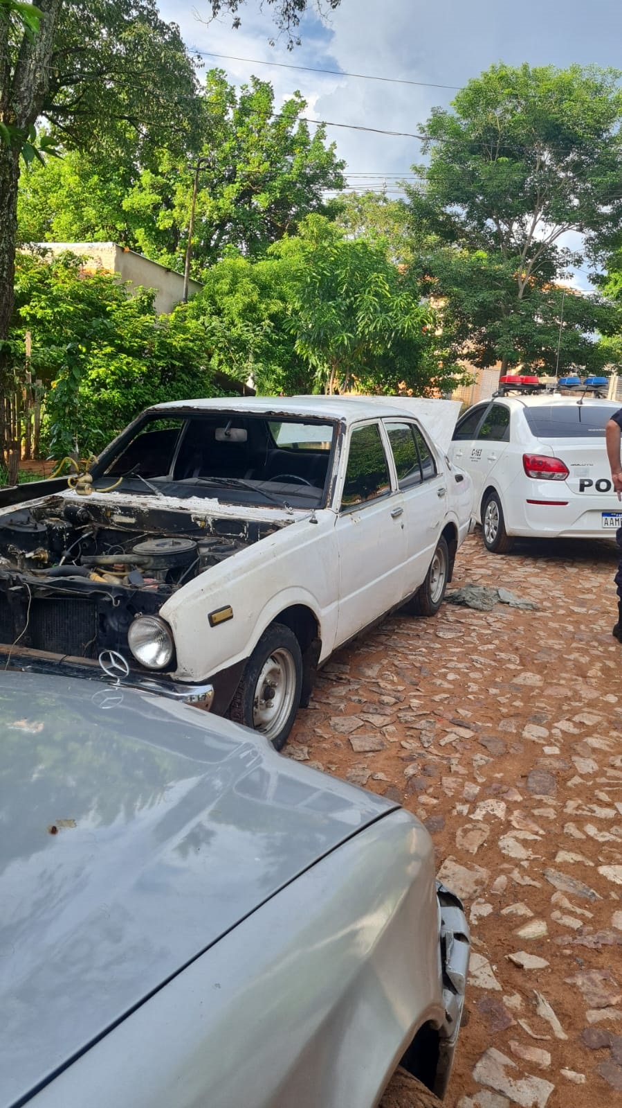 En Lambaré, detienen a sospechosos de hurtar un automóvil